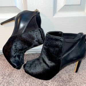 Black open toed booties (NWOT)